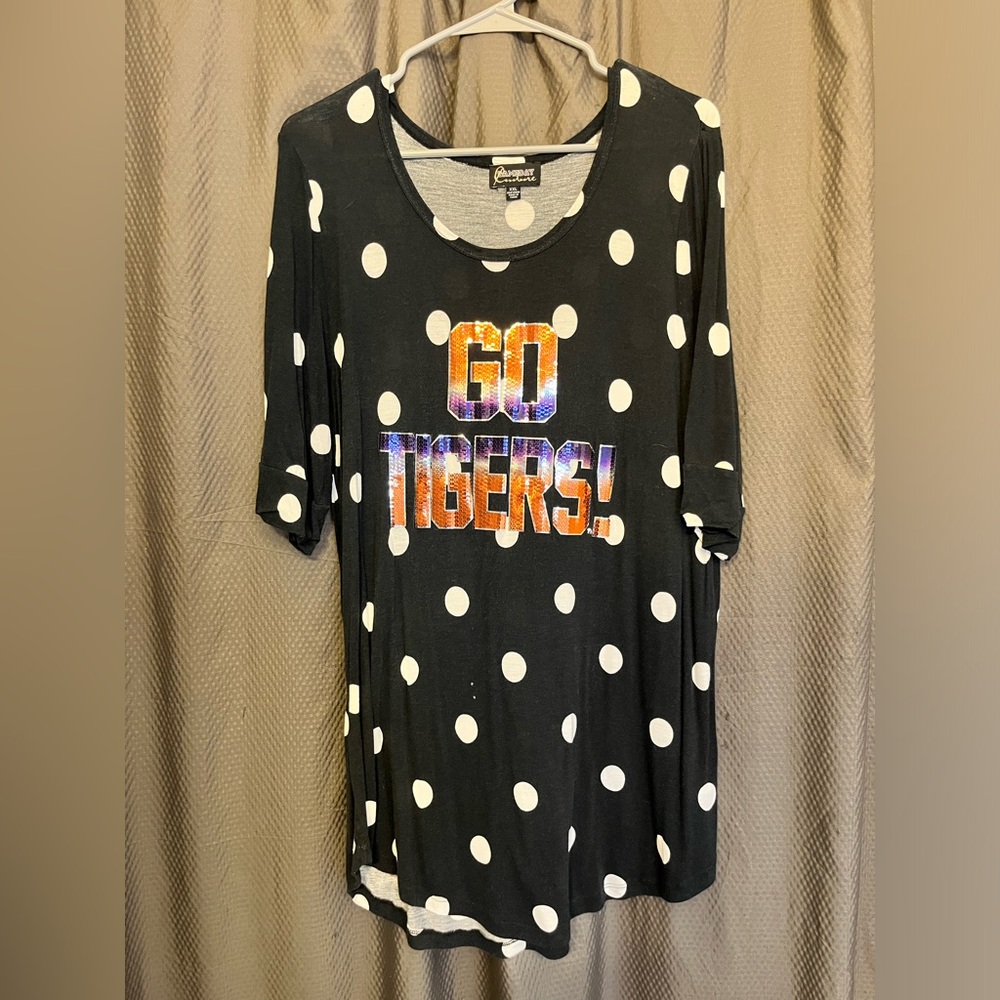 Gameday Couture TIGERS Top